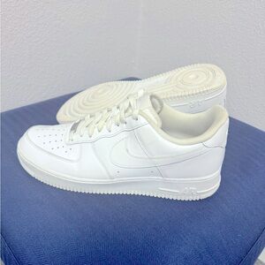 Nike Air Force One’s size 11